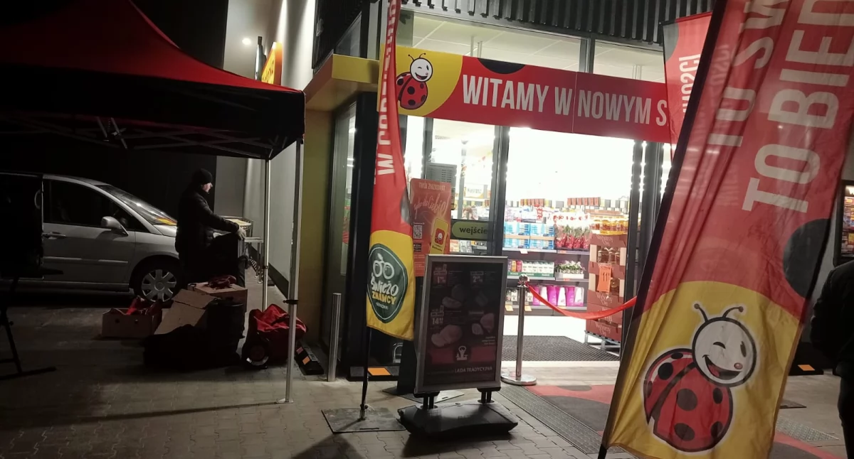 Nowa Biedronka w Staninie już działa! Mieszkańcy już od poniedziałku mogą robić zakupy!