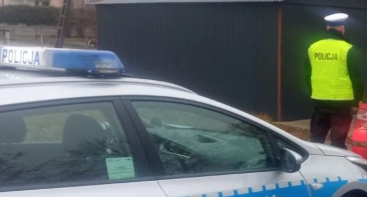 Poważny wypadek w gminie Borki: 19-latek walczy o życie