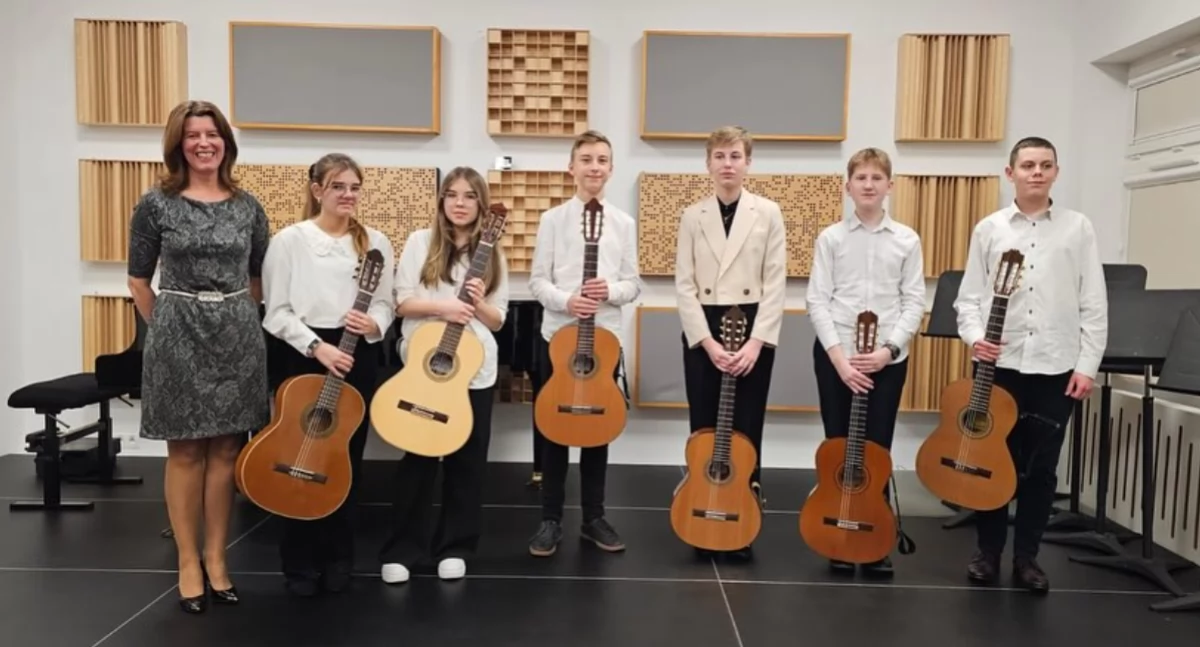 Młodzi gitarzyści podbili serca publiczności w Państwowej Szkole Muzycznej [ZDJĘCIA]