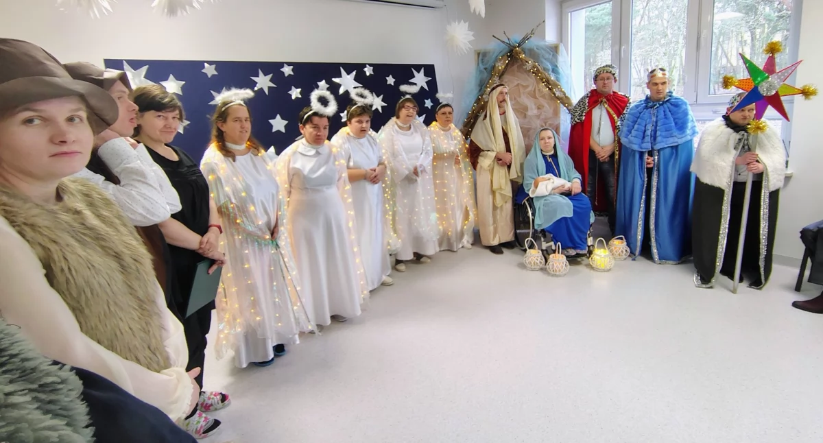 Nowa pracownia rękodzielnicza w Stoczku Łukowskim. Uroczyste otwarcie i magiczne jasełka [ZDJĘCIA]