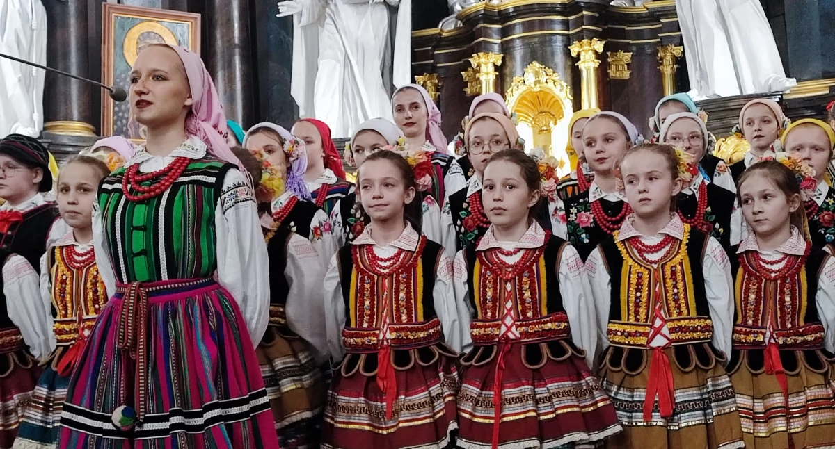 Wyjątkowy koncert kolęd i pastorałek w Łukowie! Zespół 