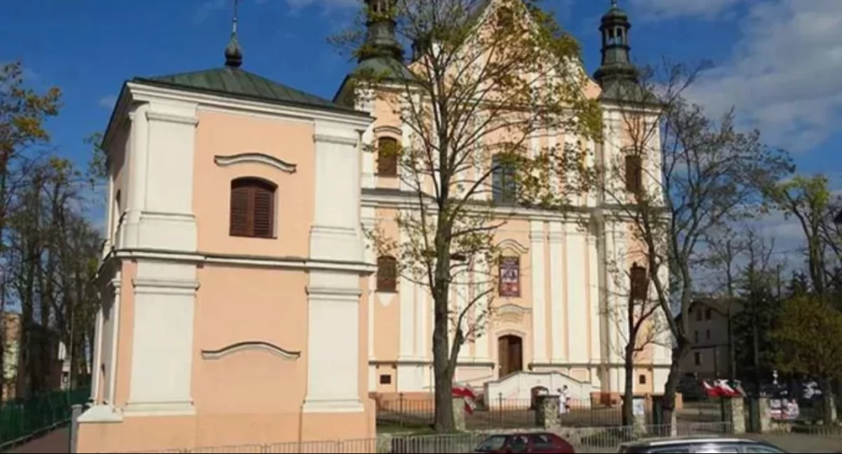 Wielki remont Parafii Podwyższenia Krzyża Świętego w Łukowie. Milionowe inwestycje na ukończeniu!
