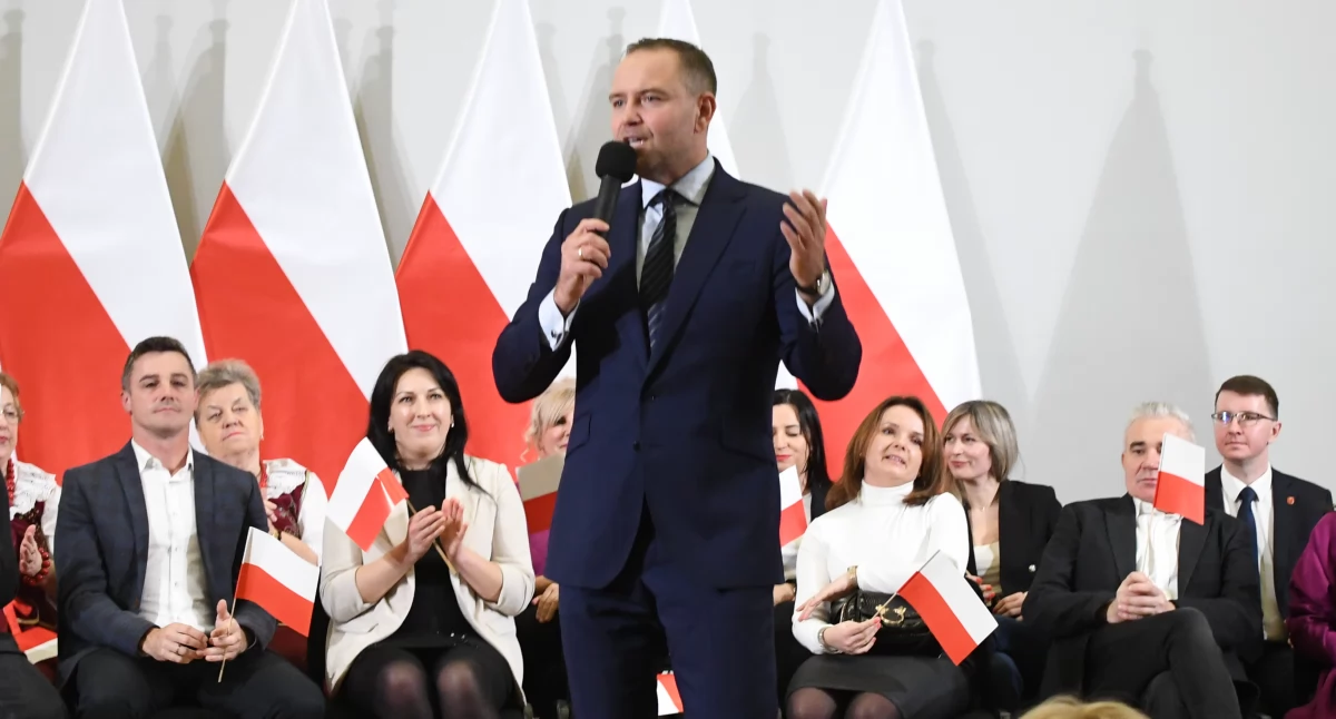 Karol Nawrocki w Łukowie o prawach kobiet: „Nie pozwolę likwidować oddziałów położniczych!”