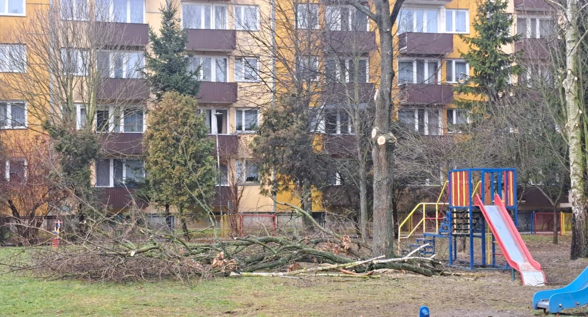 Łuków: Nowe życie placu zabaw na Osiedlu Unitów Podlaskich! Mieszkańcy czekali na to od lat