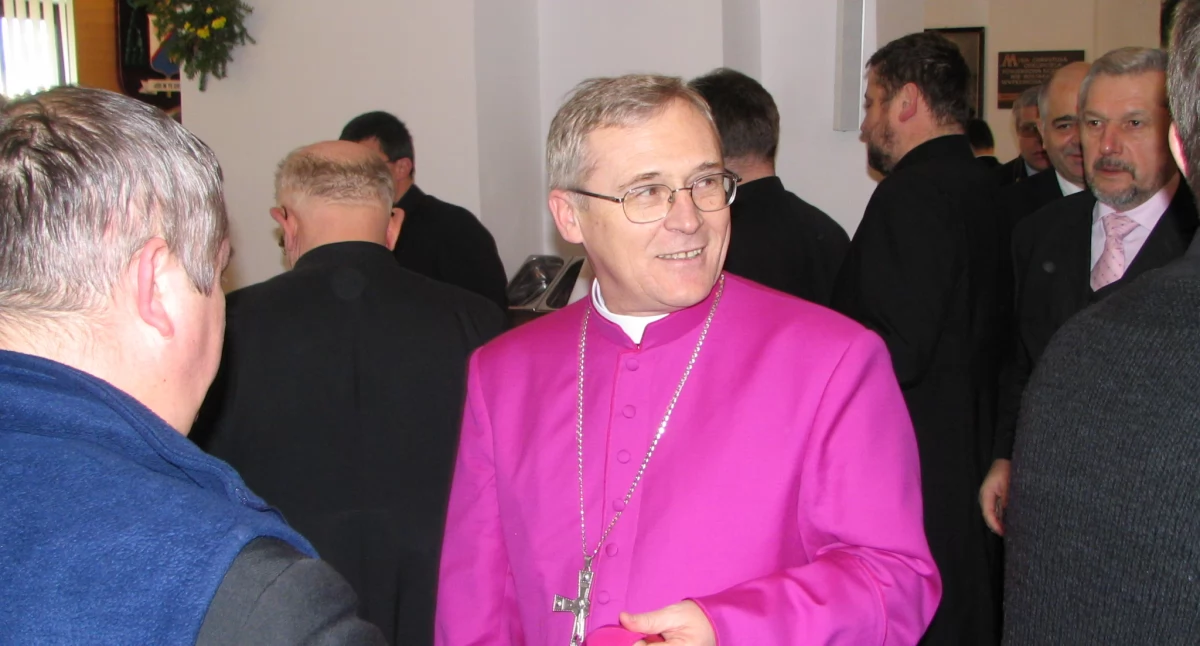  Biskup Kazimierz Gurda świętuje 20 lat posługi biskupiej! Jak wyglądała jego droga?