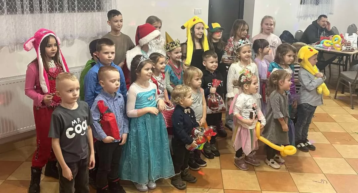 Święty Mikołaj zawitał do Aleksandrowa! Dzieci bawiły się na magicznej zabawie choinkowej