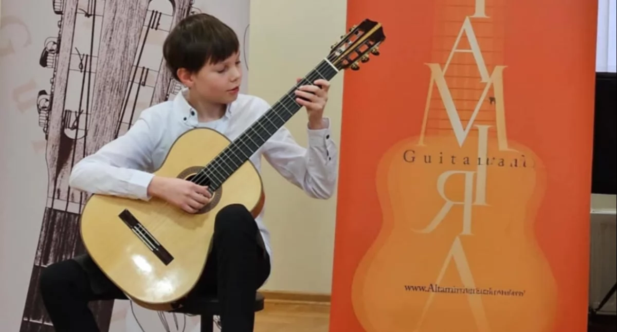 Antoni Molęda, Oliwia Kurek i Olaf Szuksztul triumfują! Sukces gitarzystów z Łukowa