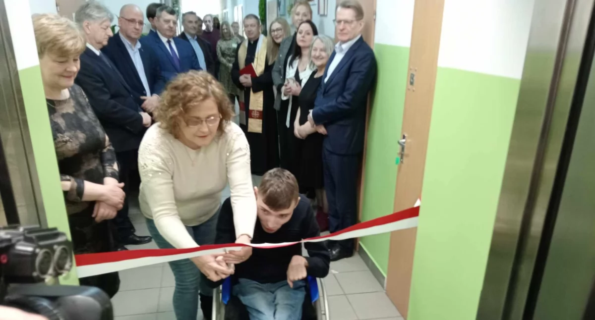 Nowa winda w Powiatowym Ośrodku Wsparcia „Przylądek” w Łukowie! Inwestycja za niemal pół miliona złotych zakończona