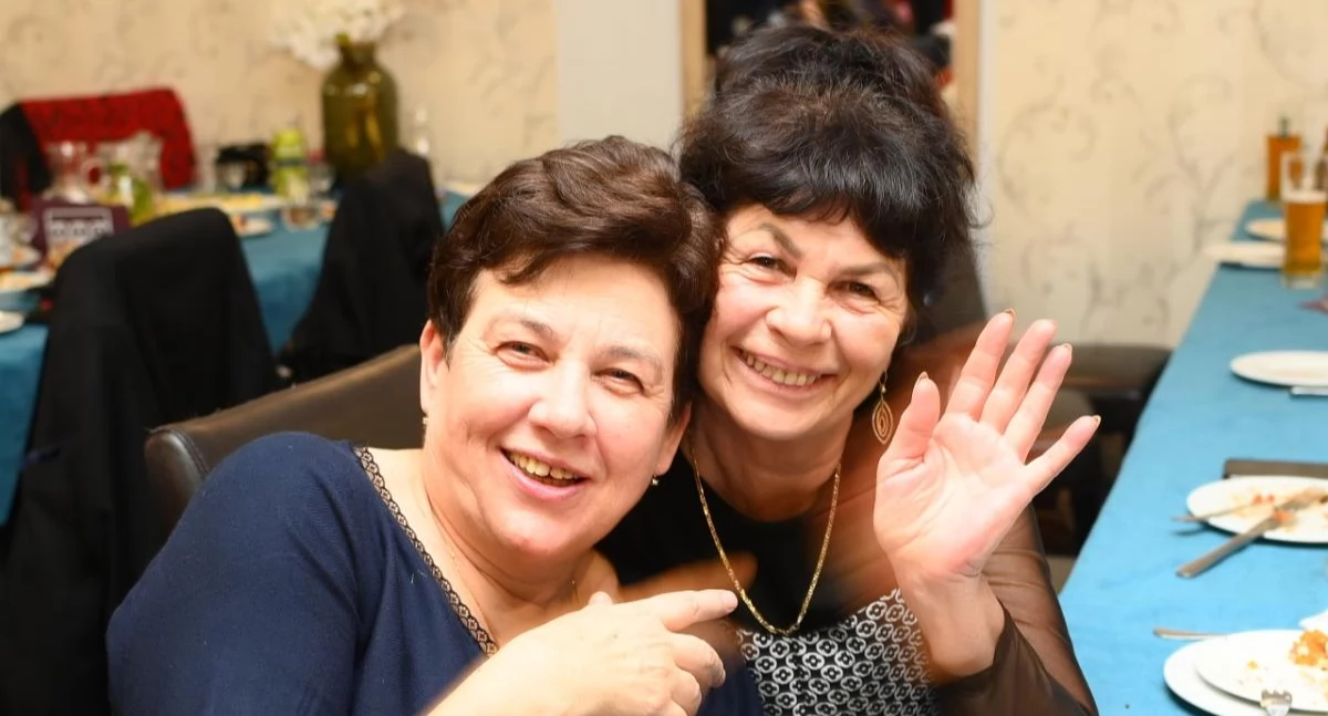 Seniorzy bawili się do białego rana! Karnawałowa zabawa w Restauracji Ambasador [DUŻO ZDJĘĆ]