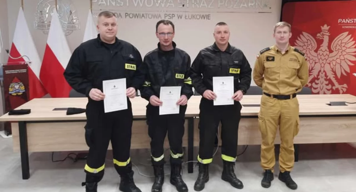 Nowi dowódcy w OSP Krzywda! Strażacy przeszli prestiżowe szkolenie