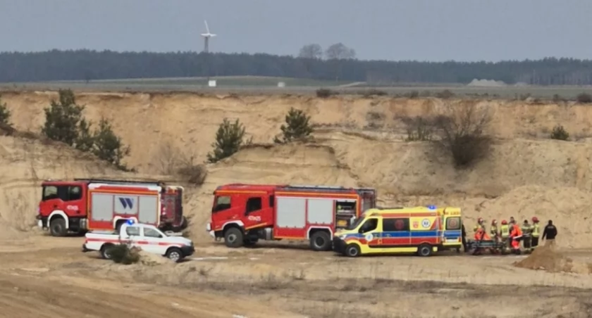 Dramatyczny wypadek na żwirowni! 11-latek przygnieciony przez quada (NASZ NEWS)