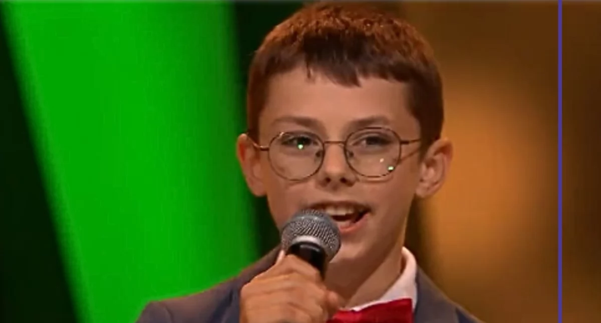 Niestety żaden fotel się nie odwrócił, ale gdy usiadł do fortepianu – zachwycił wszystkich! Maksymilian Zdanowski poruszył jury