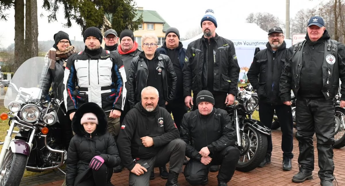 Motocyklowy Rajd Pamięci! Motoweterani i MotoBzyki PRL-u oddali hołd Żołnierzom Wyklętym