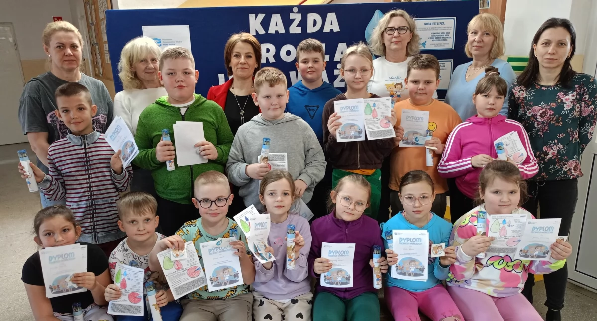 Uczniowie z Oszczepalina imponują wiedzą o wodzie! Eksperci nie kryli uznania
