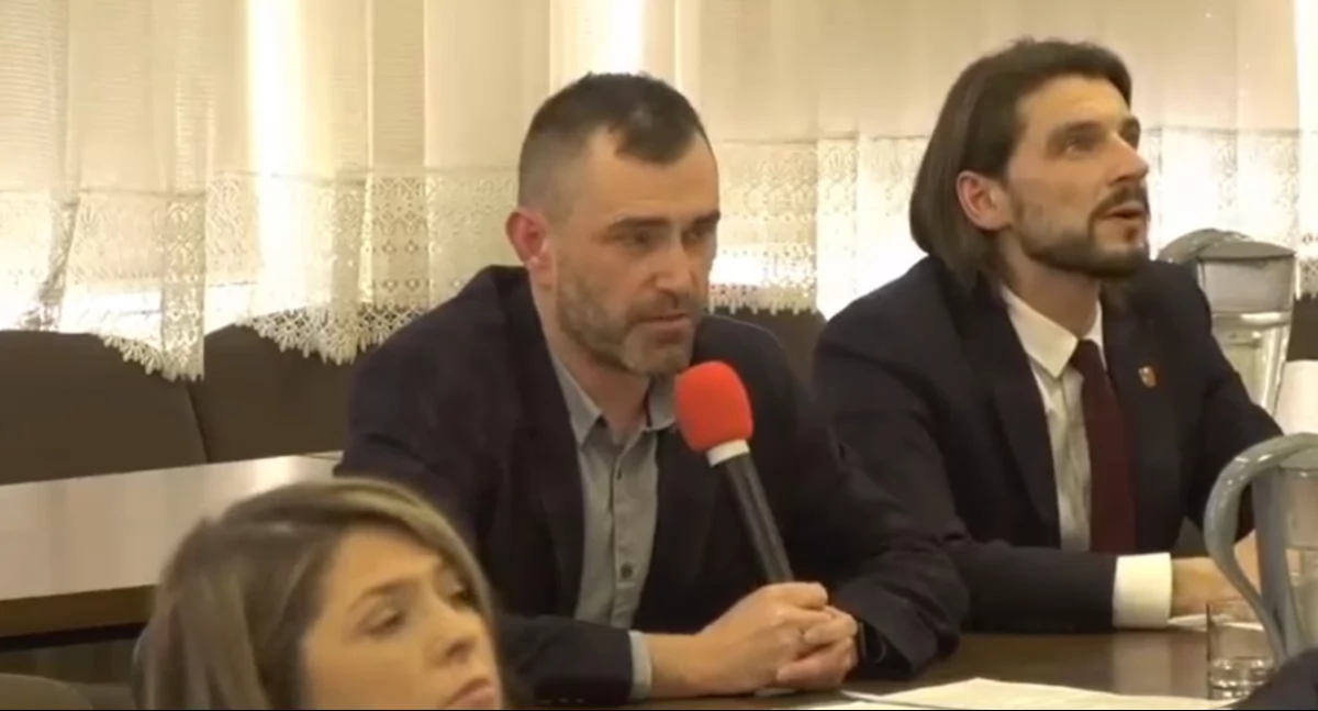 Daniel Lonty zmienia SP nr 5 w Łukowie – ambitne plany już w realizacji!