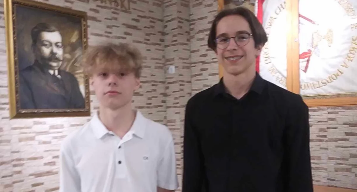 Bartosz Król i Jan Trochym, uczniowie 