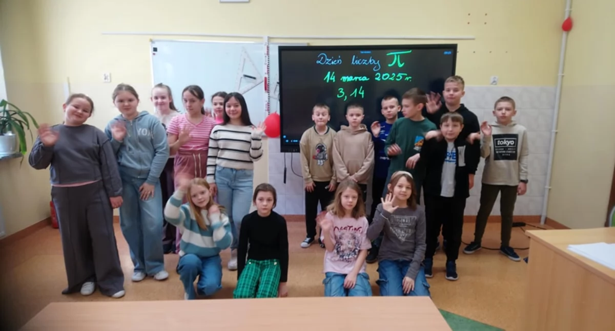 Dzień Liczby Pi w Szkole Podstawowej im. Jana Pawła II w Starych Kobiałkach