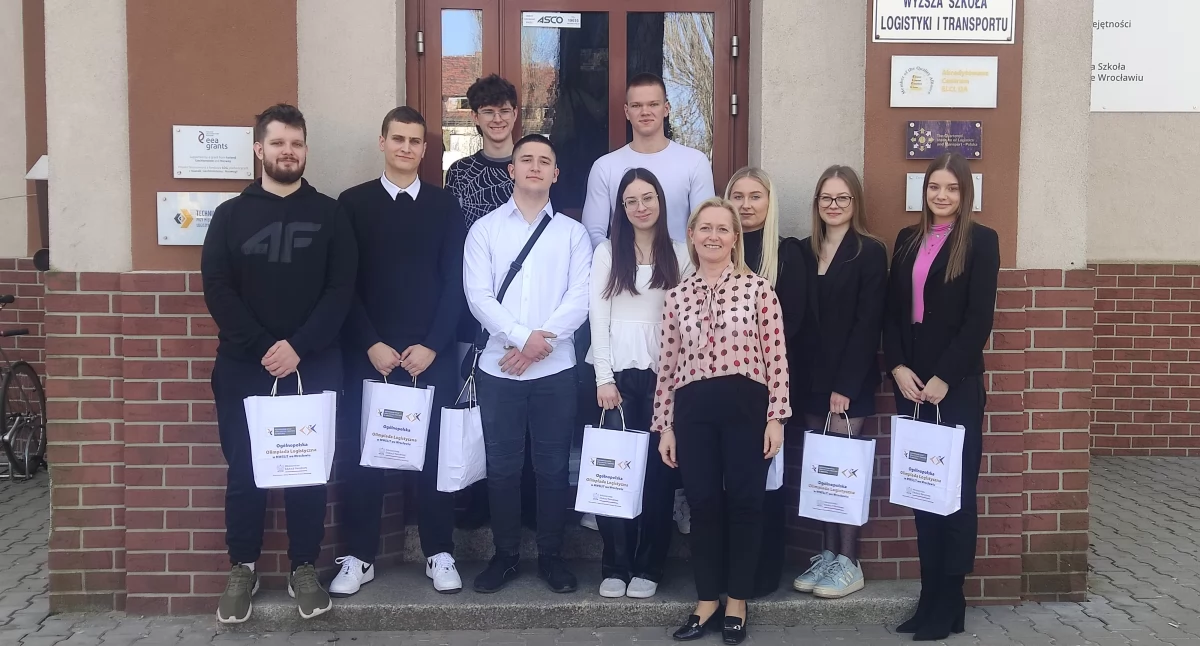 Sukces uczniów z Łukowa: Finaliści Ogólnopolskiej Olimpiady Logistycznej