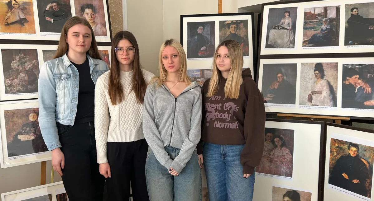 Kinga Dziurdziak, Zuzanna Krupniewska i Milena Rombel podbiły warsztaty literackie! Sukces uczennic ze Stoczka Łukowskiego