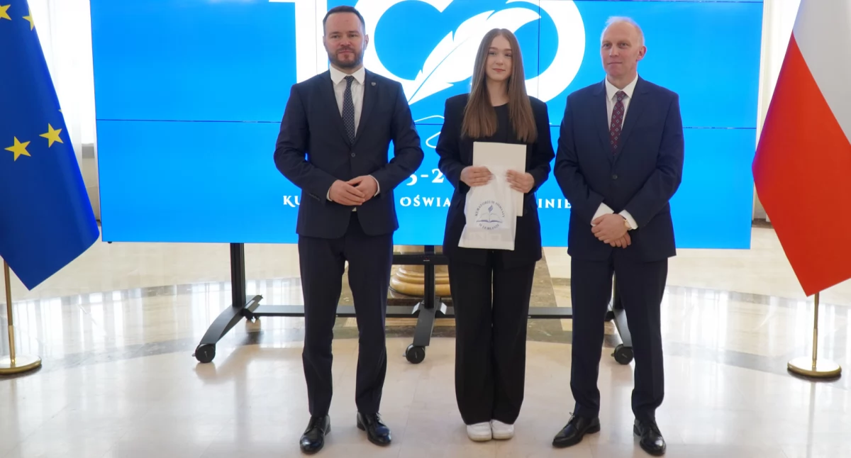 Spektakularny sukces uczennicy z Łukowa! Paulina Radomyska w elitarnym gronie stypendystów Ministra Edukacji