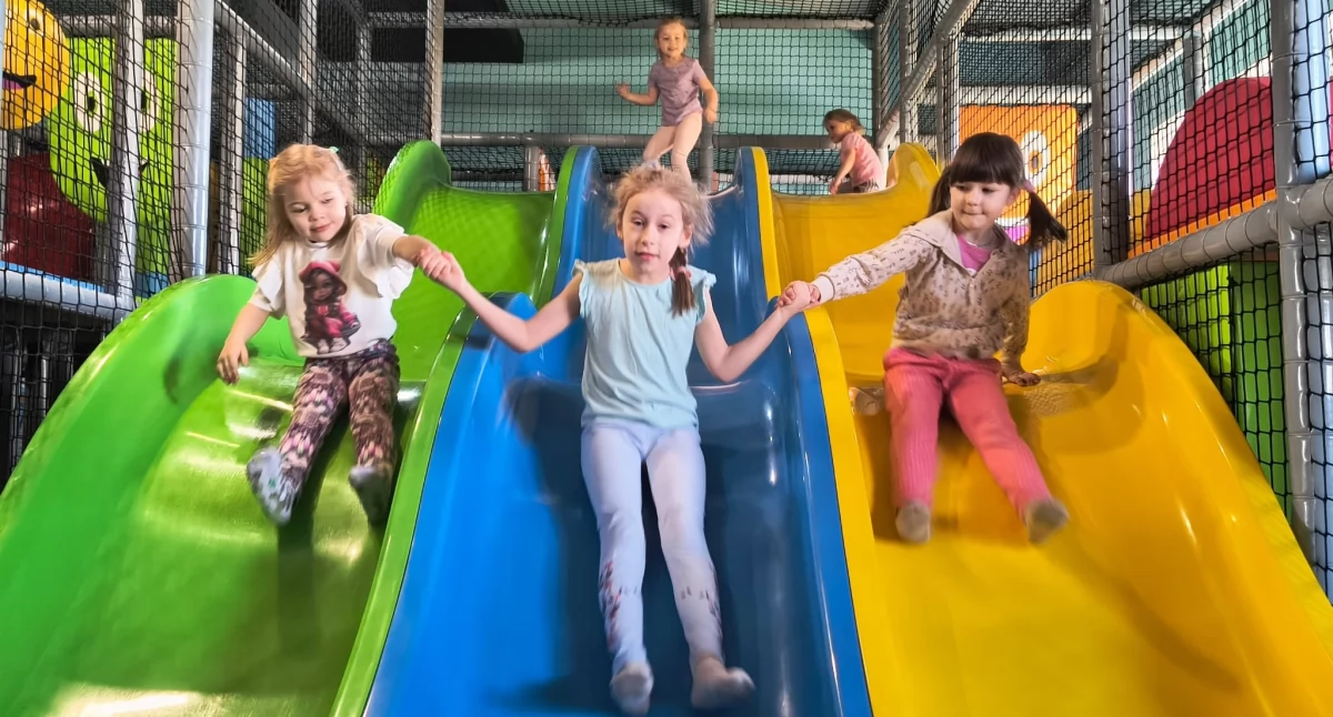 Mali czytelnicy na wielkiej przygody! Wyjątkowa nagroda dla najaktywniejszych dzieci z gminy Trzebieszów