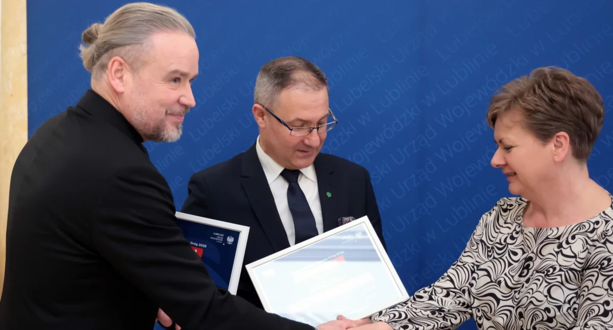 Nowe drogi w Dąbiu i Karwaczu! Gmina Łuków zdobyła ponad 2 miliony złotych dofinansowania z RFRD 2025!