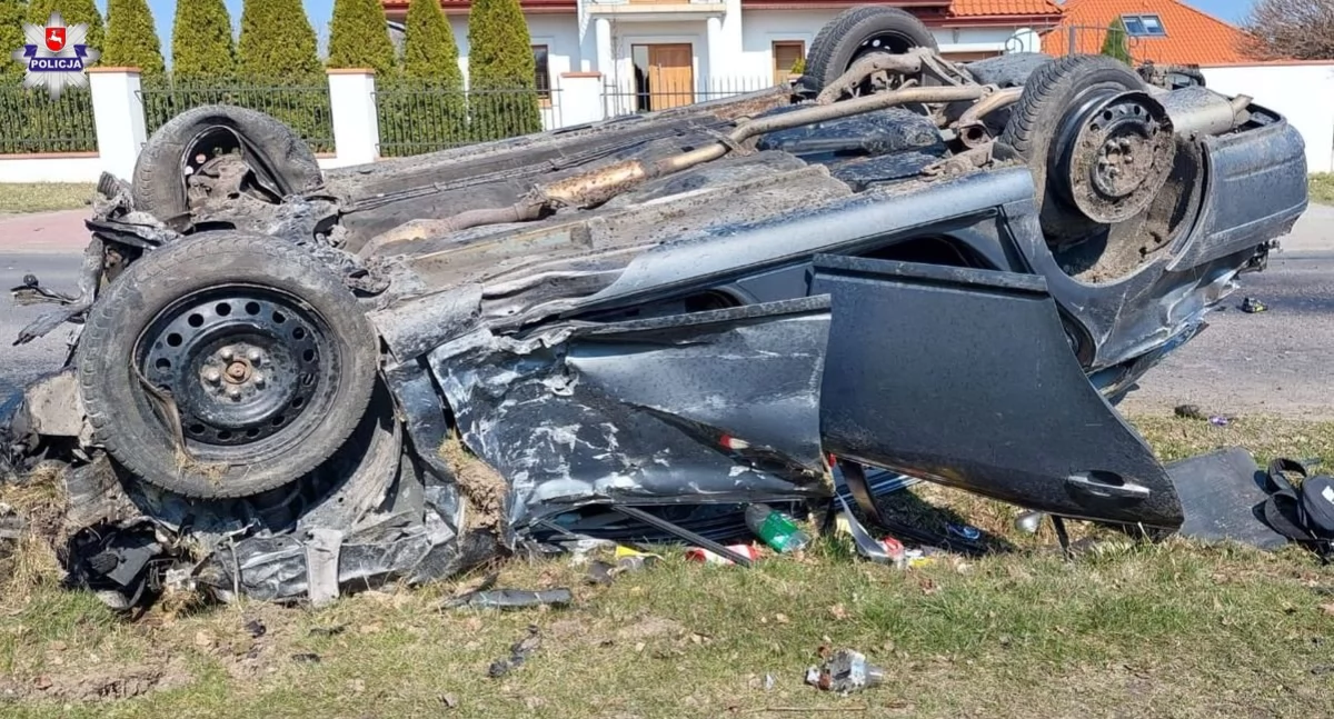 Tragedia na Lubelszczyźnie: Pijany 19-latek wiózł 10 osób. Dwóch nastolatków zginęło na miejscu