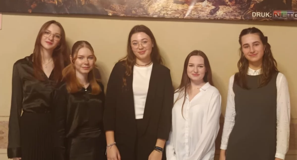 Sukces młodzieży z Łukowa! Uczennica IV LO zakwalifikowana do finału ogólnopolskiej olimpiady