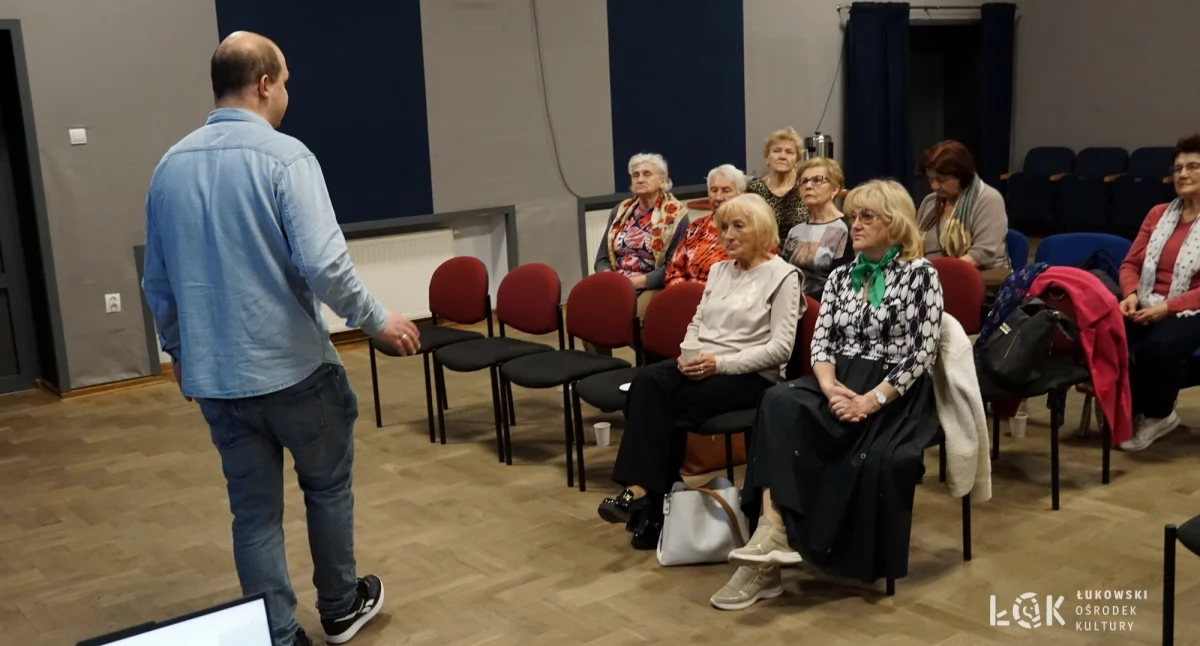 Łukowscy seniorzy zgłębili tajniki rozliczeń PIT