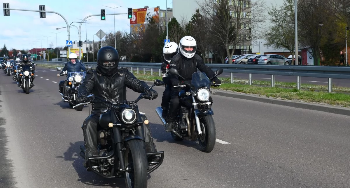 Duchowa podróż w rytmie silników: Motocyklowa Droga Krzyżowa w Łukowie