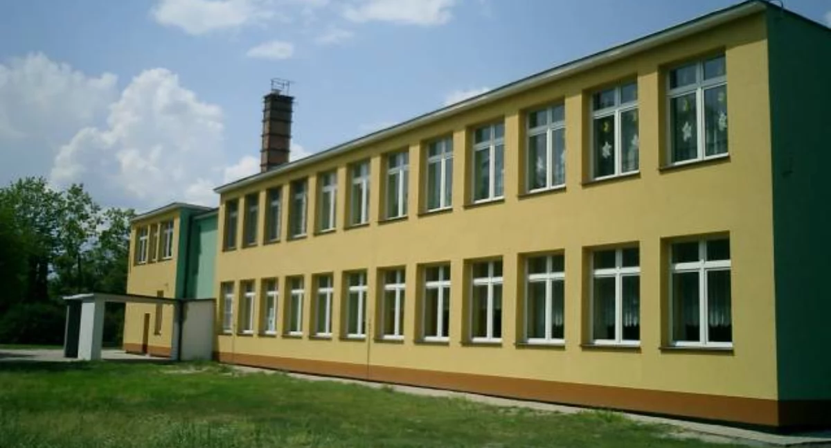 Zmiany? Nie tym razem! Sprawdzone dyrektorki ponownie pokierują szkołą i przedszkolem w Gminie Łuków