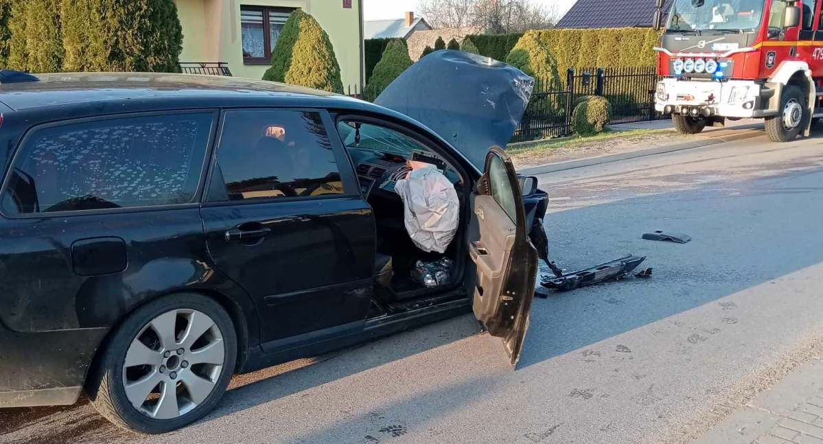Wypadek w Hordzieży: Sprawca nie ustąpił pierwszeństwa – są ranni, śledztwo w toku [NOWE FAKTY]