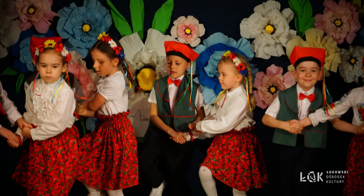 Małe stópki, wielkie show! 