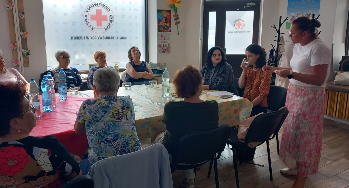 Specjalistki z Lublina w Łukowie! Seniorzy poznali skuteczne sposoby na stres