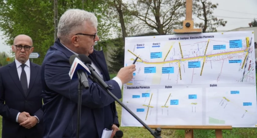 Ulica Łapiguz w Łukowie zyska ścieżkę rowerową i chodnik. Inwestycja za 14,8 mln zł rusza [WIDEO]
