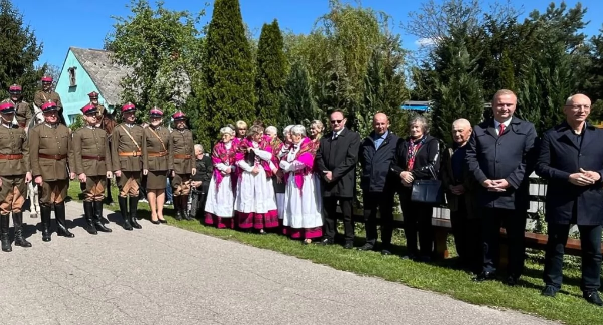 Hołd dla bohaterów: Obchody Święta Pułkowego 3 Pułku Strzelców Konnych w Gminie Adamów