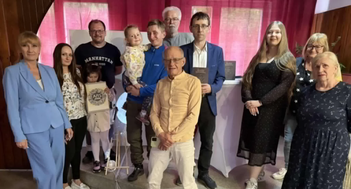 Karol Czernecki w Klubie Apis – poezja, fantastyka i kryminał na żywo