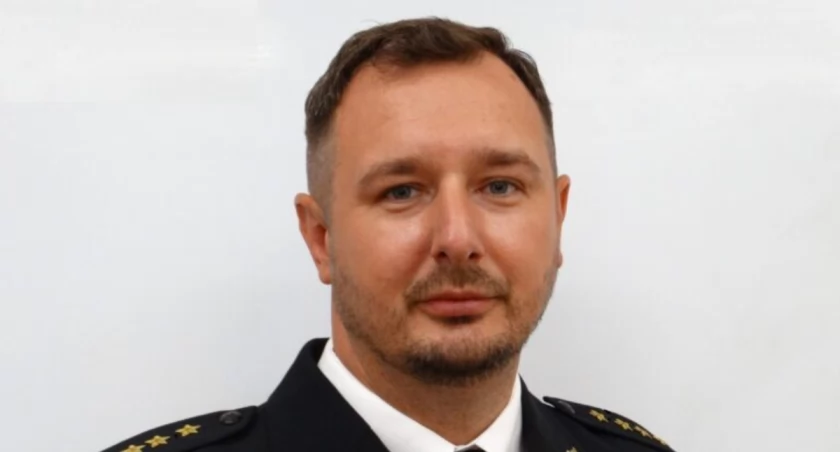 Nowy komendant straży pożarnej w Łukowie. Konrad Turski oficjalnie pokieruje PSP