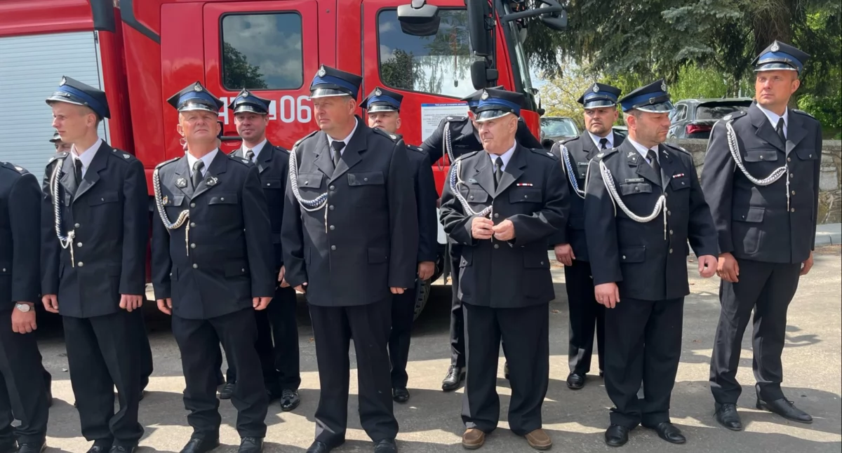 Rycerze Świętego Floriana w centrum uwagi. Uroczystości strażackie w Ferdynandowie