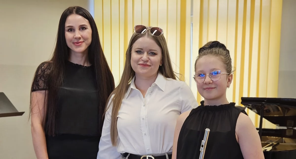 Ogromny sukces uczennic z Łukowa na ogólnopolskim konkursie fletowym! Piąte miejsce w kraju i finał wśród najlepszych
