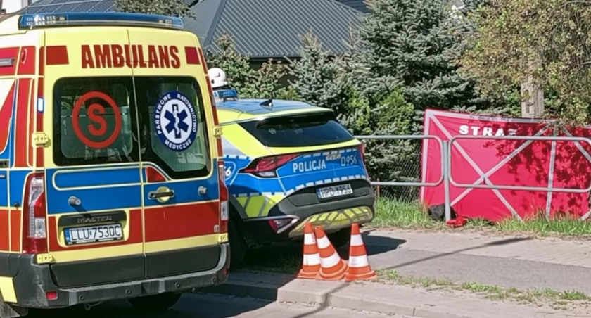 Ciało kobiety w rowie przy drodze 808. Co wydarzyło się w Wojcieszkowie?
