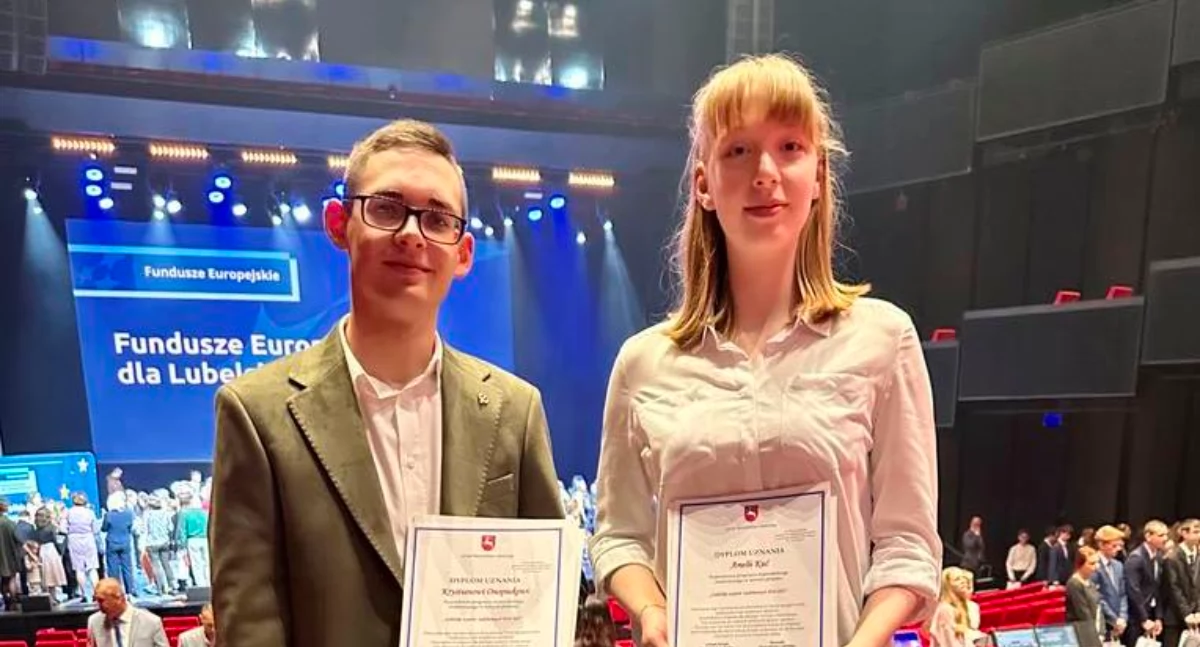 Amelia Kuć i Krystian Onopiuk z I LO w Łukowie stypendystami programu „Lubelskie wspiera uzdolnionych”