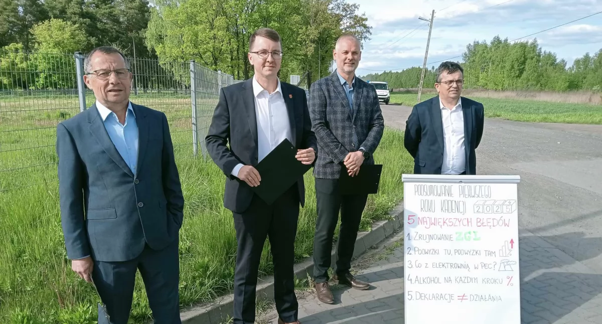 Obietnice bez pokrycia? Radni PiS: „Minął rok, a burmistrz wciąż nie realizuje zapowiedzi z kampanii”