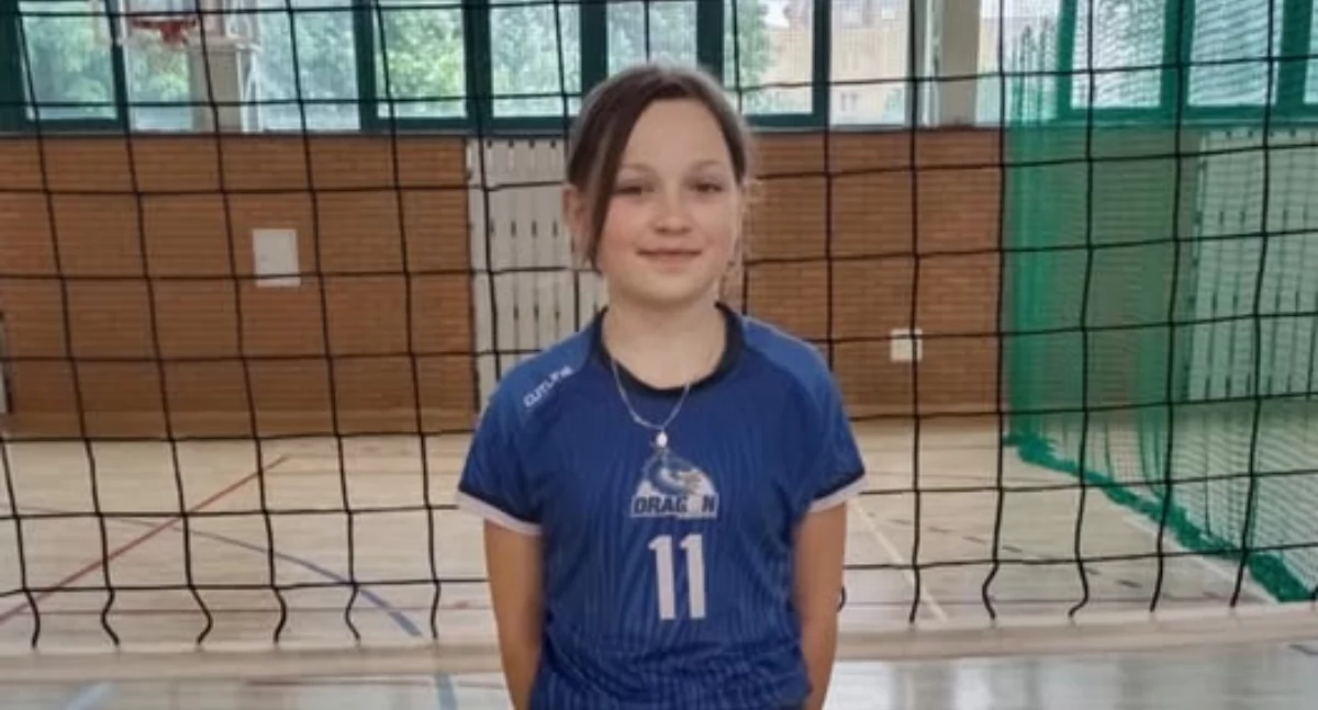 SPORTOWA SENSACJA! Lena Piszcz z Dragon Wojcieszków w czołówce wojewódzkiej siatkówki