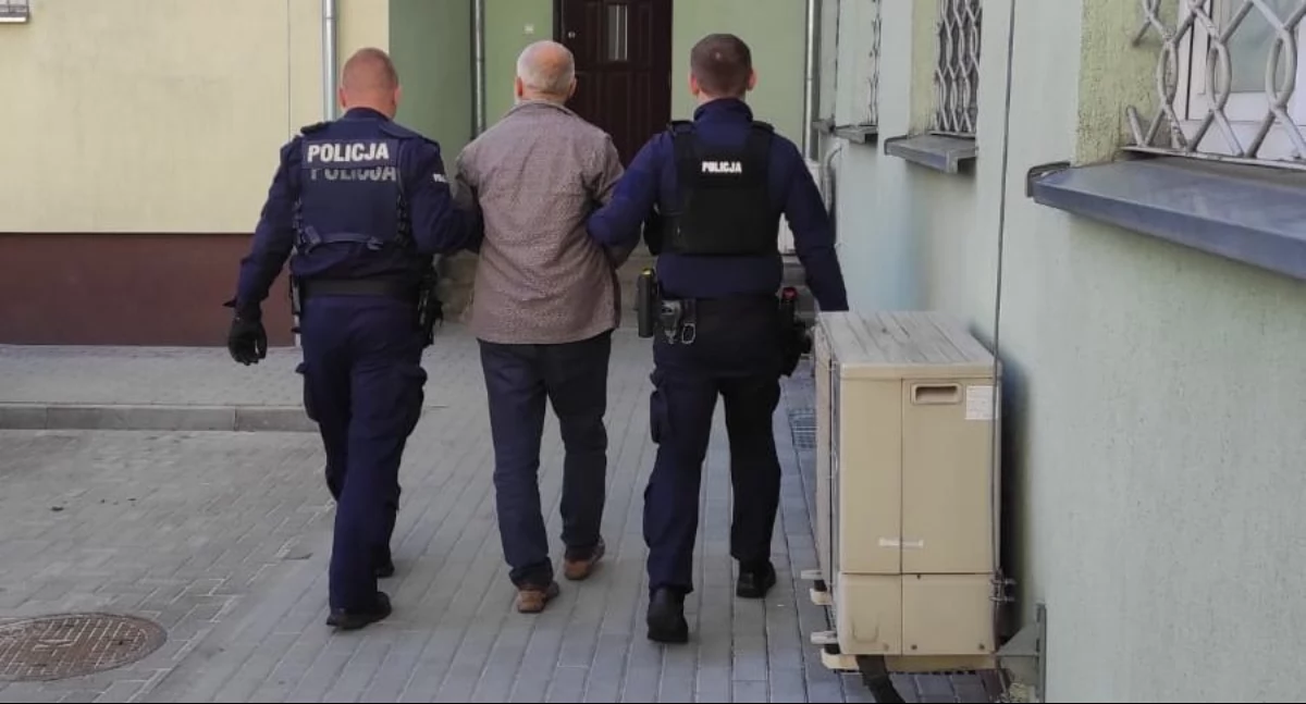 Z sierpem wtargnął do Urzędu Pracy. 57-latek aresztowany po groźbach wobec pracowników
