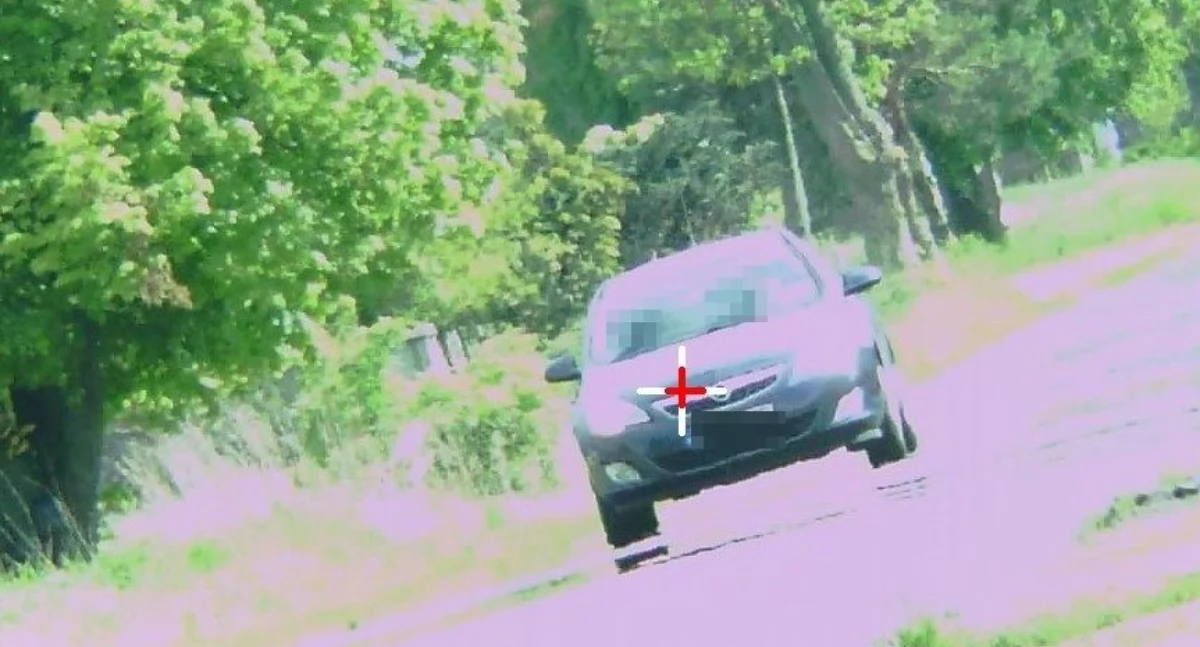 Kolejni kierowcy stracili prawo jazdy za przekroczenie prędkości. Rekordzista pędził 111 km/h w terenie zabudowanym