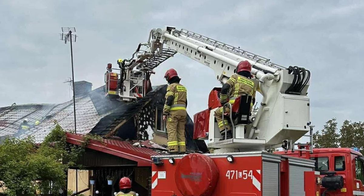 TRAGEDIA W HUCIE DĄBROWIE: Trzy rodziny straciły wszystko w pożarze
