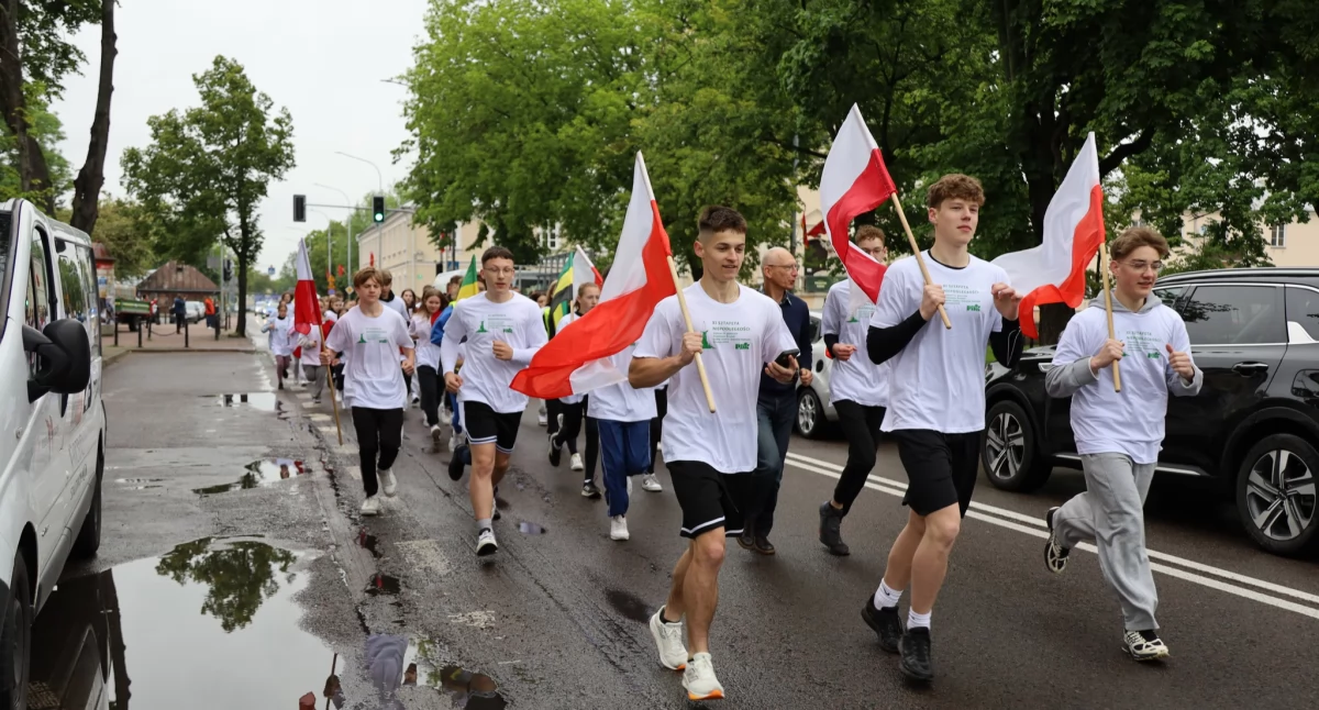  XI Sztafeta Niepodległości ruszyła śladami ks. generała Stanisława Brzóski: Hołd dla Bohaterów Styczniowych