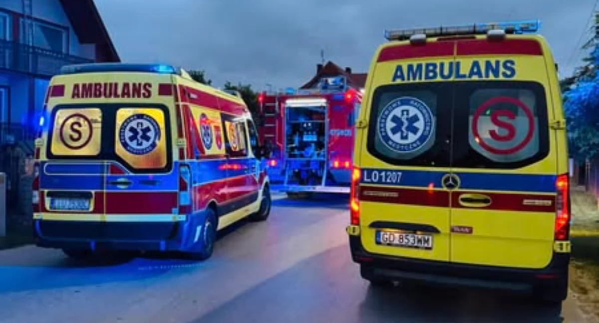 Dwie osoby z objawami zatrucia czadem. Strażacy pilnie ewakuowali mieszkańców domu w Hordzieżce