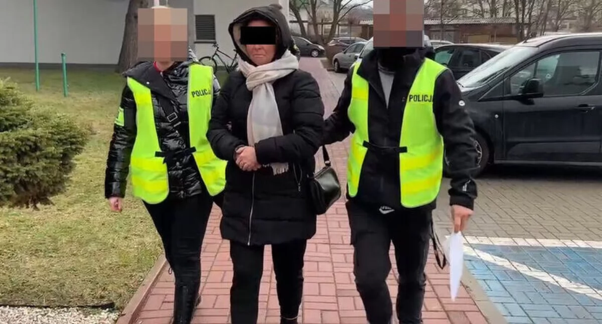 Szok pod Łukowem. Monika B. oskarżona o oszpecanie córki i wyłudzanie pieniędzy. Rusza proces